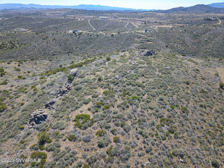 Evergreen Tr, Mayer, AZ | 5 Acres Or More. Photo 17 of 53