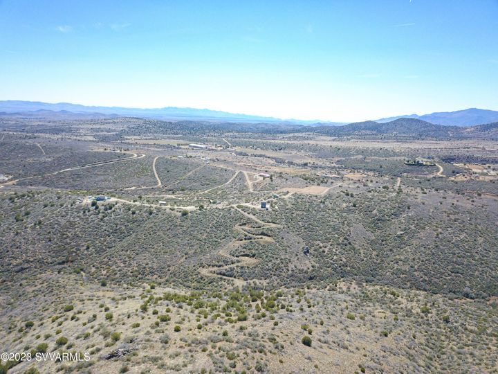 Evergreen Tr, Mayer, AZ | 5 Acres Or More. Photo 24 of 53