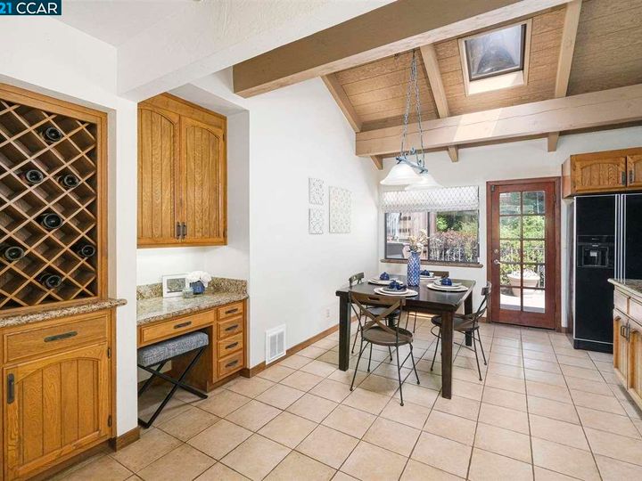 1006 Howard Hills Rd, Lafayette, CA | Upper Happy Vly. Photo 11 of 34