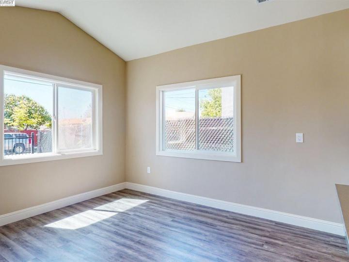 1063 87th Ave, Oakland, CA | East Oakland. Photo 13 of 40