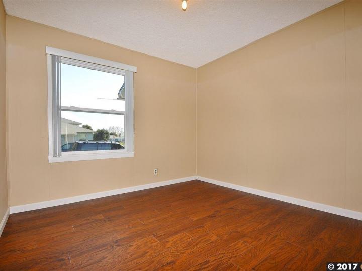 107 Curry St Richmond CA Multi-family home. Photo 18 of 20
