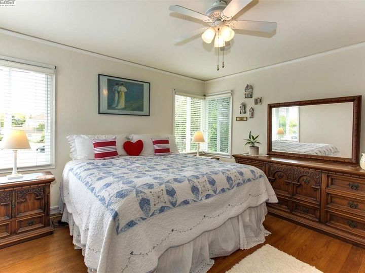 128 Haight Ave, Alameda, CA | West End. Photo 10 of 20