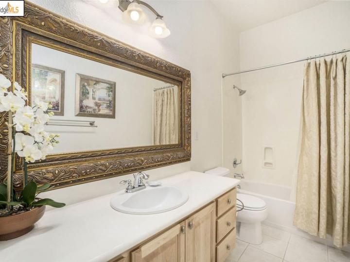 1311 Roselinda Ct, Brentwood, CA | Brentwood. Photo 18 of 22