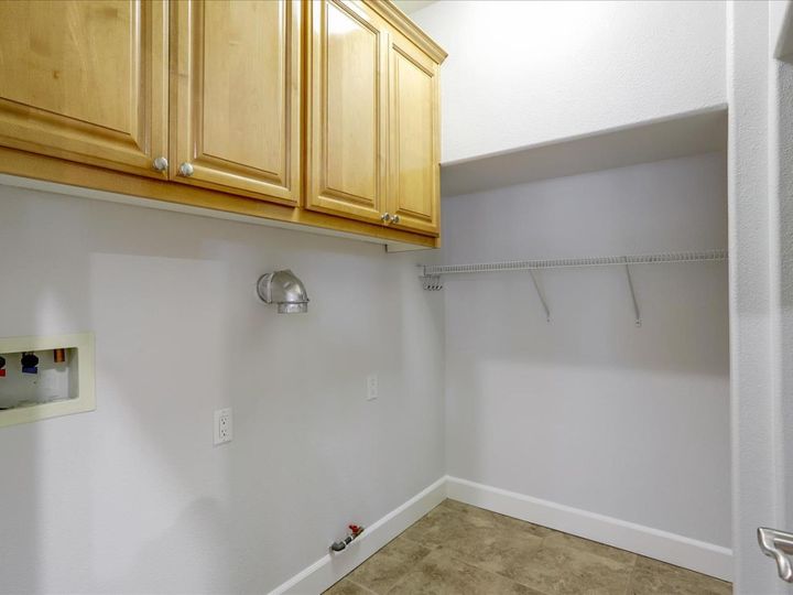 1315 Marcello Dr, San Jose, CA, 95131 Townhouse. Photo 29 of 40