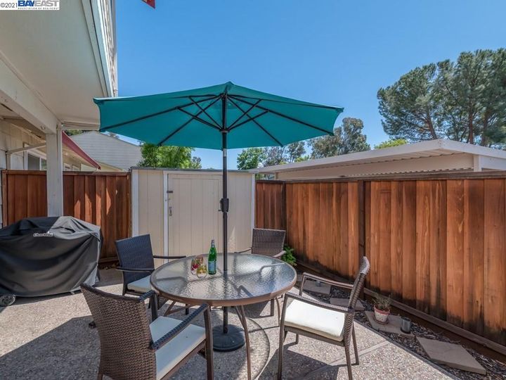 1317 Spring Valley Cmn, Livermore, CA, 94551 Townhouse. Photo 21 of 23