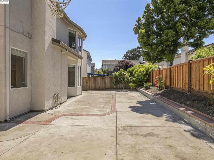 132 Berry Ave, Hayward, CA | Orchard Park. Photo 22 of 40