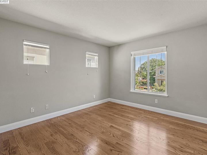 132 Berry Ave, Hayward, CA | Orchard Park. Photo 37 of 40