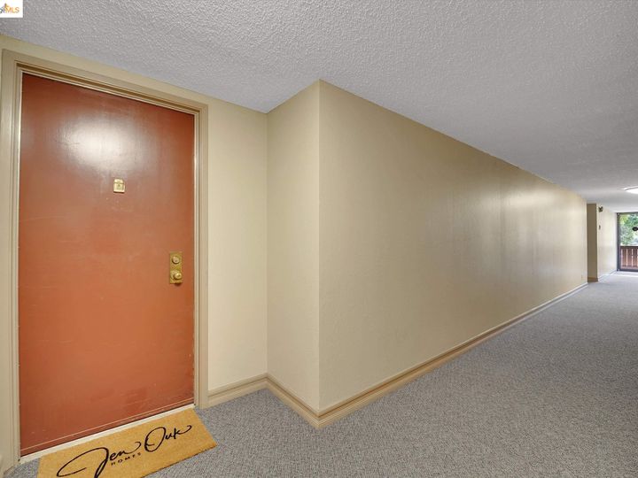 Park Webster condo #D117. Photo 18 of 28