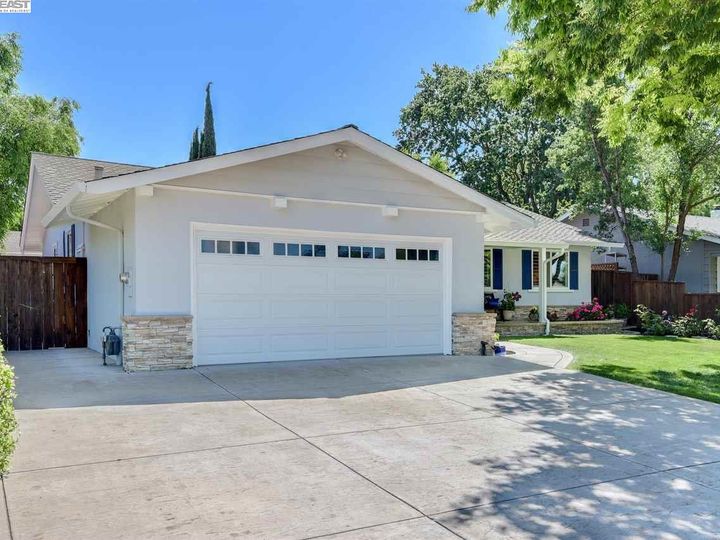1332 Roselli Dr, Livermore, CA | Sunsetwest. Photo 2 of 35