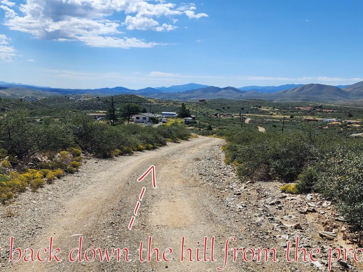 143b Wolfpack Tr, Mayer, AZ | 5 Acres Or More. Photo 17 of 33