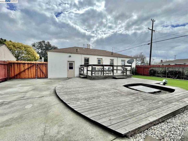 1505 148th Ave, San Leandro, CA | Bal. Photo 28 of 30