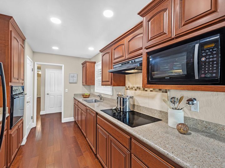 1506 American Beauty Dr, Concord, CA | Rose Glen. Photo 16 of 34