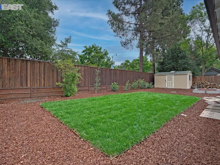 1625 Shirley Dr, Pleasant Hill, CA | Gregory Gardens. Photo 27 of 28