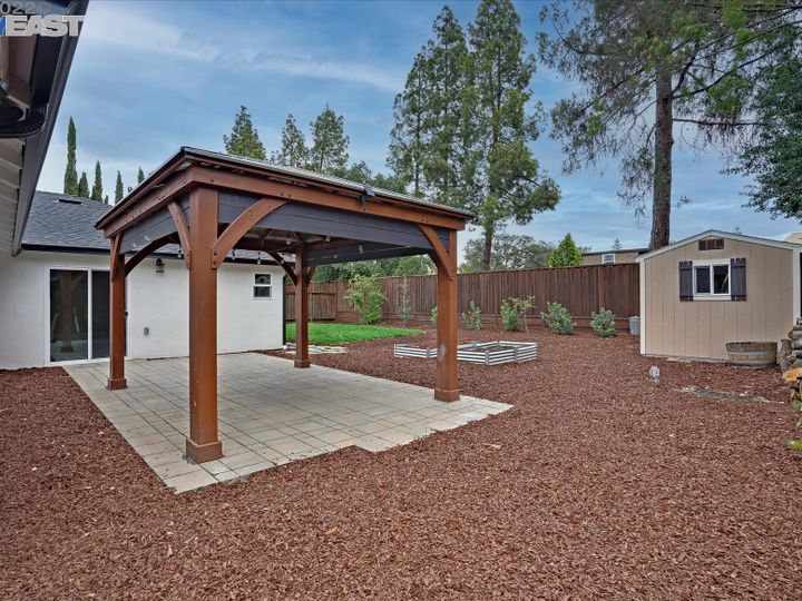 1625 Shirley Dr, Pleasant Hill, CA | Gregory Gardens. Photo 28 of 28