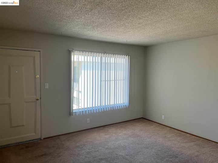 Rental 1651 Detroit Ave, Concord, CA, 94520. Photo 3 of 12