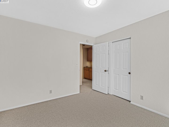 17265 San Franciscan Dr, Castro Valley, CA | Columbia. Photo 27 of 47
