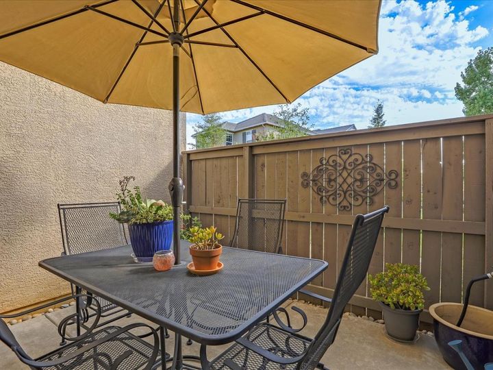 174 Talmont Cir #174, Roseville, CA, 95678 Townhouse. Photo 38 of 48
