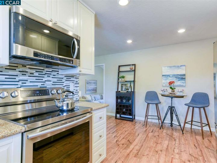 1760 Woodcrest Dr, Concord, CA | . Photo 31 of 33