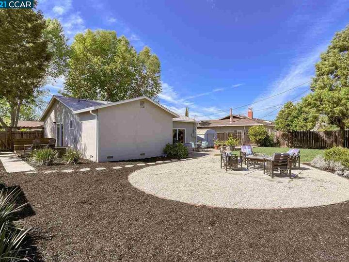 1760 Woodcrest Dr, Concord, CA | . Photo 6 of 33