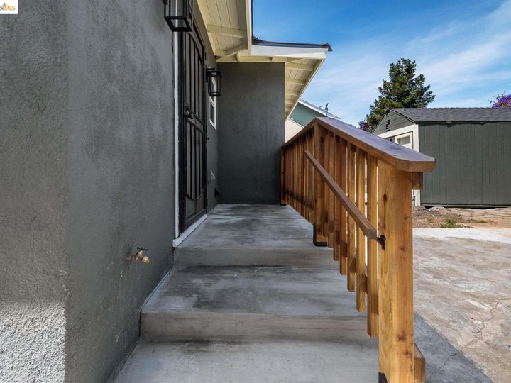 1809 96th Ave, Oakland, CA | East Oakland. Photo 11 of 35