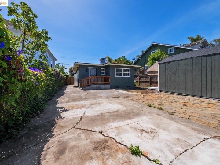 1809 96th Ave, Oakland, CA | East Oakland. Photo 10 of 35
