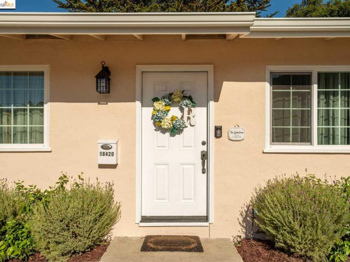 18420 Crest Ave, Castro Valley, CA | Lake Chabot. Photo 21 of 32