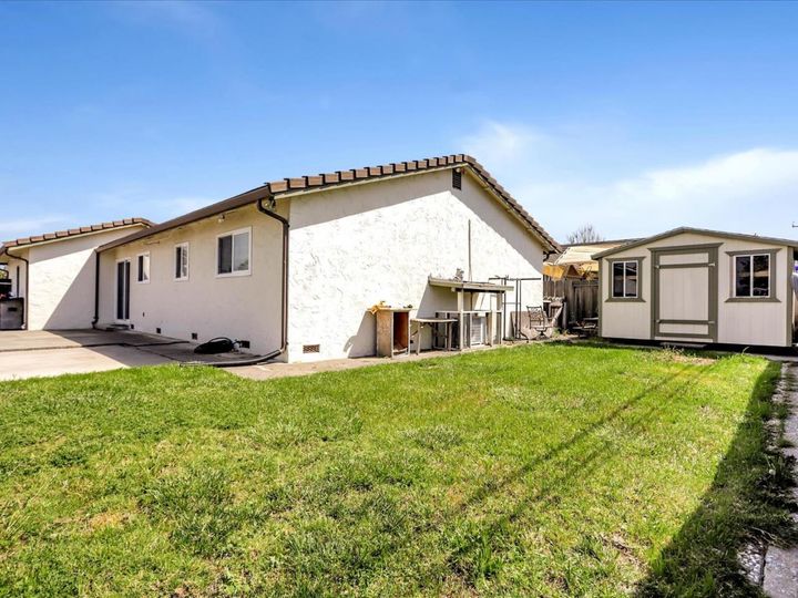1890 Clearview Dr, Hollister, CA | . Photo 32 of 37