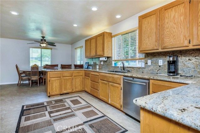 19159 Stonegate Rd, Hidden Valley Lake, CA | . Photo 15 of 33