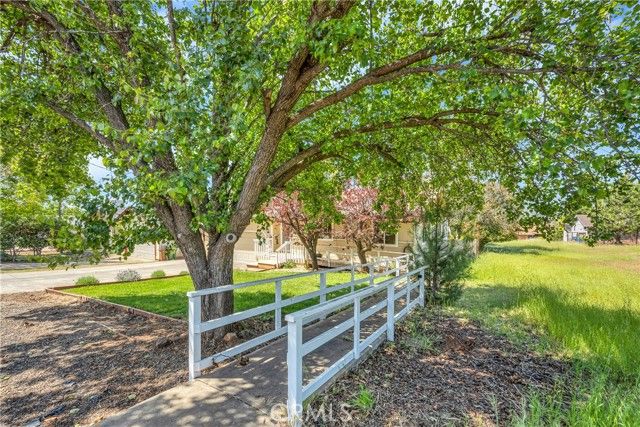 19159 Stonegate Rd, Hidden Valley Lake, CA | . Photo 5 of 33