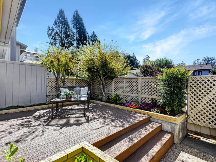 20390 Waterford Pl, Castro Valley, CA, 94552 Townhouse. Photo 26 of 30