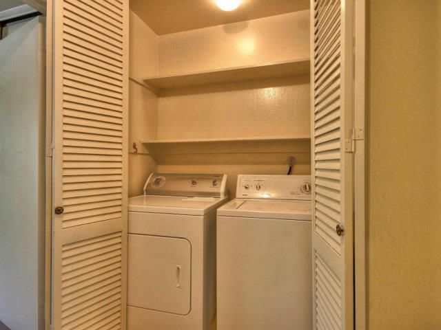 Rental 2040 W Middlefield Rd, Mountain View, CA, 94043. Photo 10 of 10