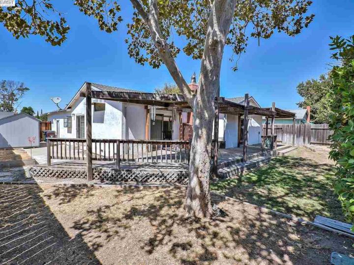 2041 Shetland Rd, Livermore, CA | Proud Country. Photo 14 of 28