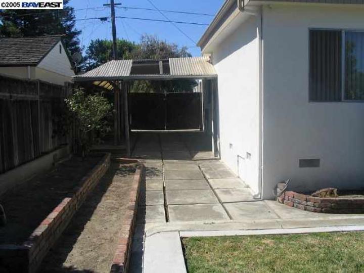 21654 Dolores St Castro Valley CA Home. Photo 4 of 5