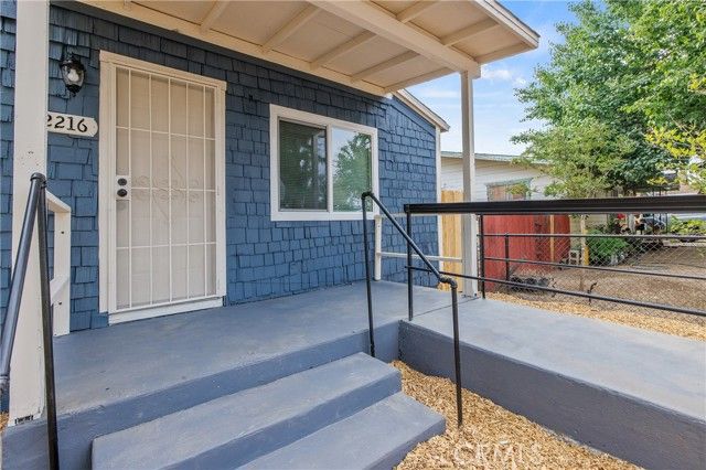 2216 Young St, Selma, CA | . Photo 8 of 38