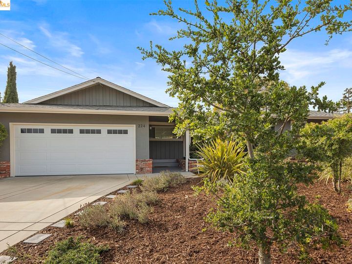 224 Inverness Ct, Oakland, CA | Sequoyah Hghlds. Photo 2 of 36