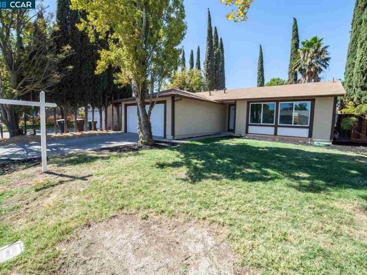 2241 Martin Rd, Tracy, CA | Central. Photo 1 of 20