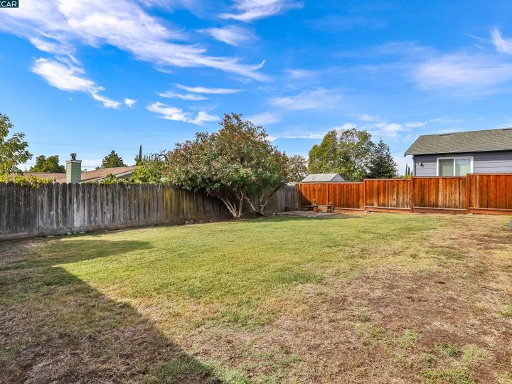 2326 Upland Dr, Concord, CA | Glenbrook Hghts. Photo 16 of 23