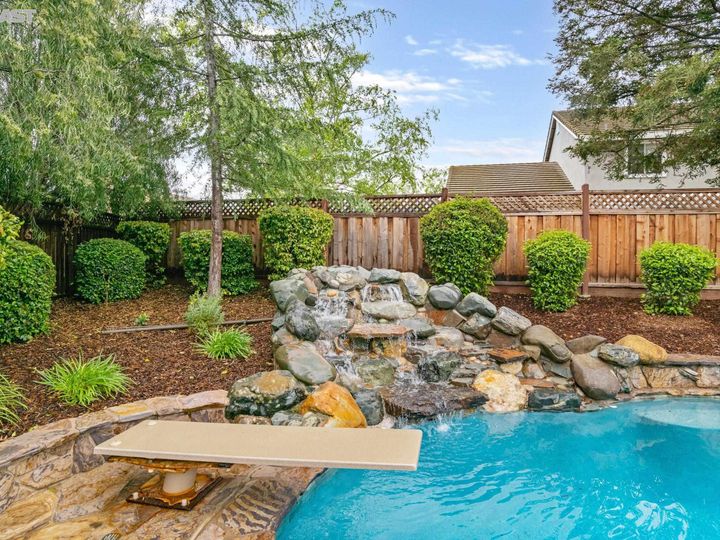 2373 Alsace Ct, Livermore, CA | Tapestry. Photo 24 of 33