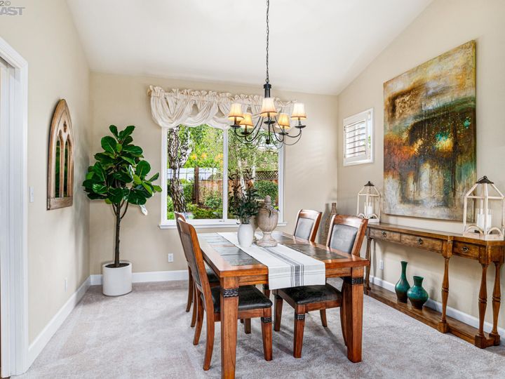 2373 Alsace Ct, Livermore, CA | Tapestry. Photo 9 of 33