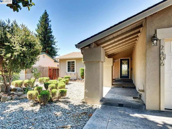 2406 Clover St, Union City, CA | Creekside. Photo 2 of 19