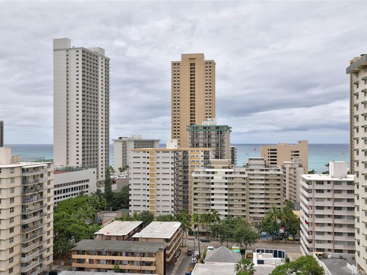 Waikiki Lanais condo #1803. Photo 12 of 22
