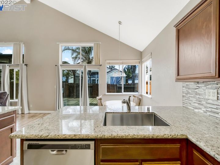 2482 Cove Pl, Discovery Bay, CA | Newport Landing. Photo 17 of 35
