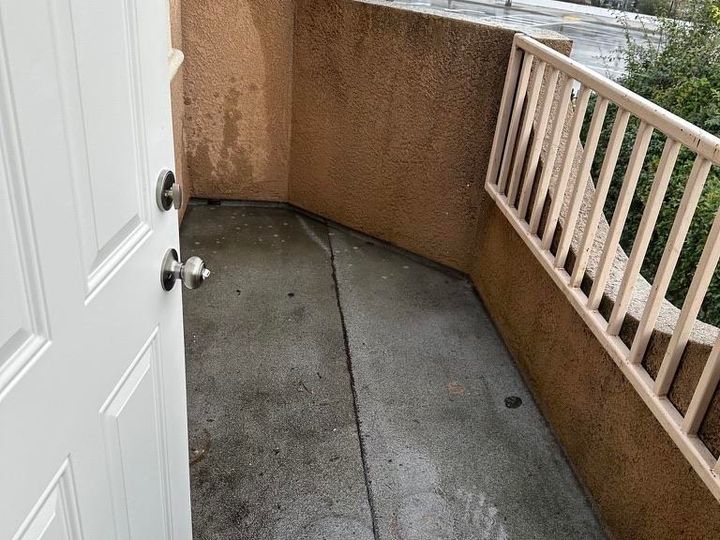 2526 108th Ave, Oakland, CA, 94603 Townhouse. Photo 18 of 21