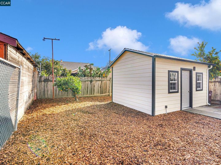 2526 82nd Ave, Oakland, CA | Eastmont Area. Photo 36 of 41