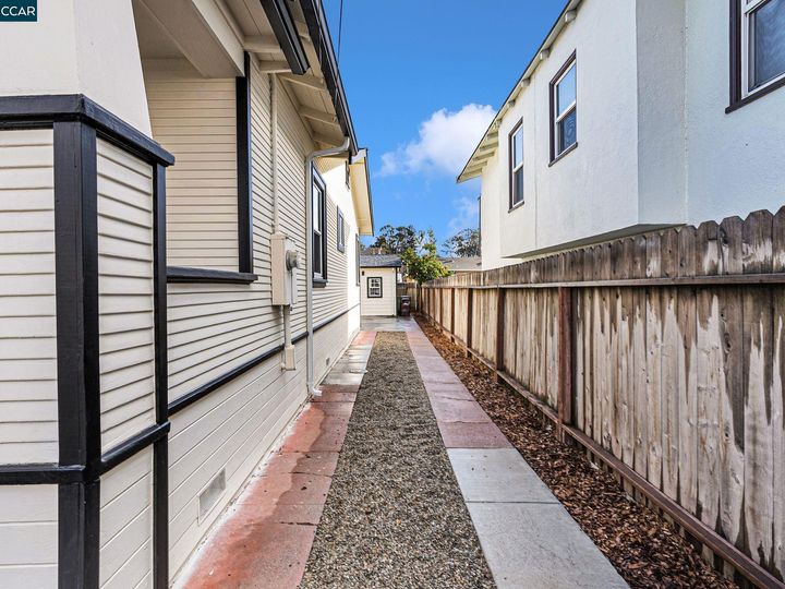 2526 82nd Ave, Oakland, CA | Eastmont Area. Photo 39 of 41