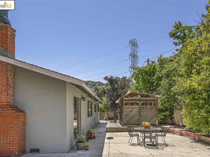 26 Hillside Ct, El Sobrante, CA | Kennedy Grove. Photo 32 of 40