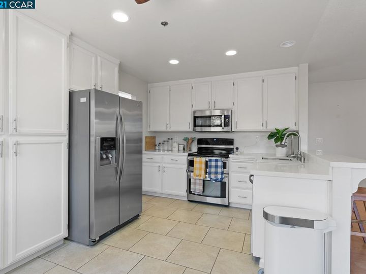 2649 Wellington Ct, Concord, CA | Clyde. Photo 14 of 39