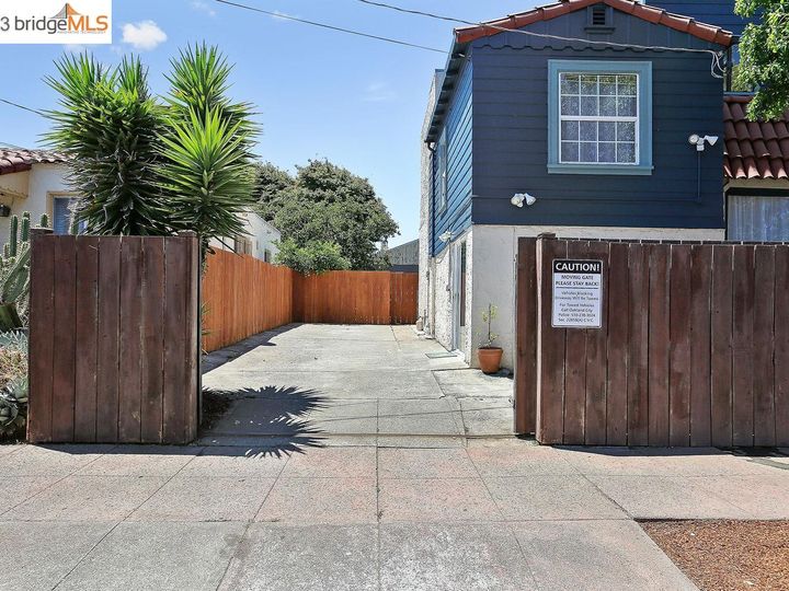 2697 66th Ave, Oakland, CA | Havenscourt. Photo 27 of 33