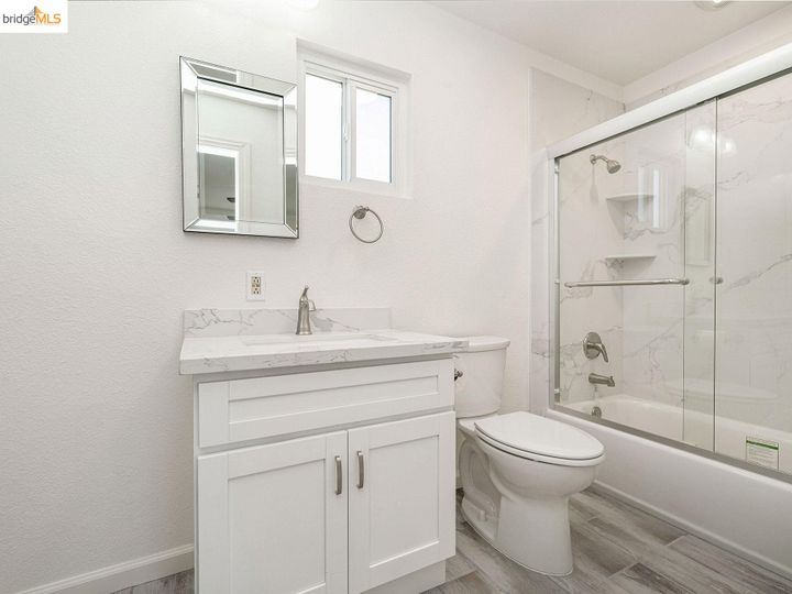27 Spruce, Brentwood, CA | Brentwood. Photo 18 of 50