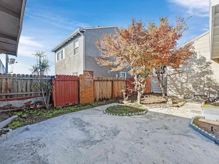 2820 76th Ave, Oakland, CA | Eastmont. Photo 28 of 32